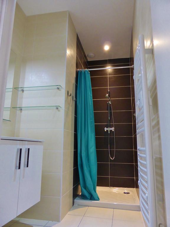Camping Lou Gourdan Hotel พูเจต-เทนิแยร์ ภายนอก รูปภาพ