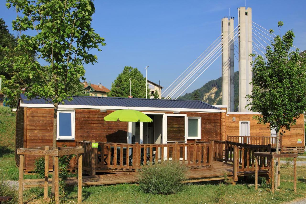 Camping Lou Gourdan Hotel พูเจต-เทนิแยร์ ภายนอก รูปภาพ